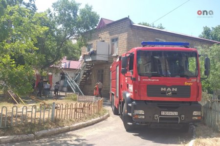 Bu dövlət baxçasında YANĞIN - uşaqlar təxliyə edilib - FOTOLAR Bu dövlət baxçasında YANĞIN - uşaqlar təxliyə edilib - FOTOLAR