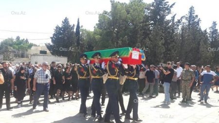 Hərbi pilot Rəşad Atakişiyev dəfn edildi - FOTOLAR