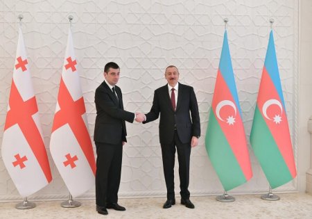 İlham Əliyev Baş Naziri qəbul etdi - FOTO