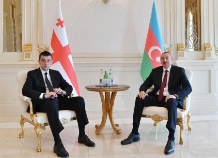 İlham Əliyev Baş Naziri qəbul etdi - FOTO