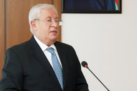 DTX-dən şok əməliyyat: Azərbaycanda icra başçısı rüşvət alarkən tutuldu - FOTO DTX-dən şok əməliyyat: Azərbaycanda icra başçısı rüşvət alarkən tutuldu - FOTO