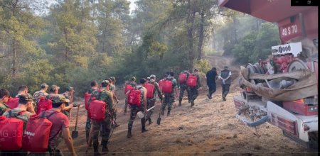 Azərbaycanlı yanğınsöndürənlər Türkiyədə tarix yazırlar