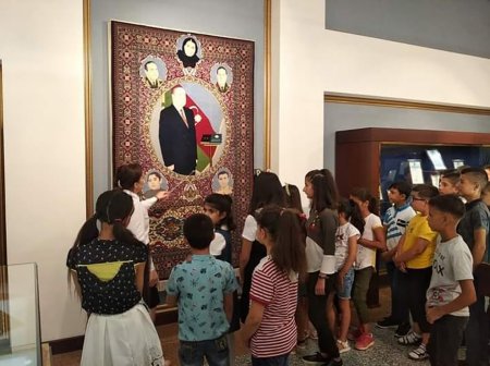 Uşaqlar üçün təşkil edilən ekskursiya onlarda xoş təəssürat yaradıb