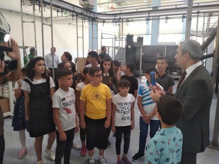 Uşaqlar üçün təşkil edilən ekskursiya onlarda xoş təəssürat yaradıb