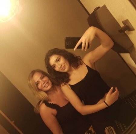 Bu da aparıcı Ulviranın özündən gözəl qızı Zeynəb - FOTO