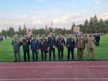 Türkiyə Milli Müdafiə Nazirliyinin Quru Qoşunları Məktəbində buraxılış mərasimi keçirilib