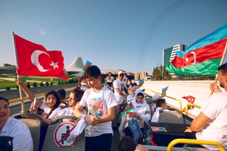 “Mənim atam qəhrəmandır” layihəsi çərçivəsində növbəti tədbir keçirilib “Mənim atam qəhrəmandır” layihəsi çərçivəsində növbəti tədbir keçirilib