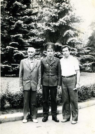 DÜNYADAN NƏ GÖZƏL BİR İNSAN KÖÇÜR...