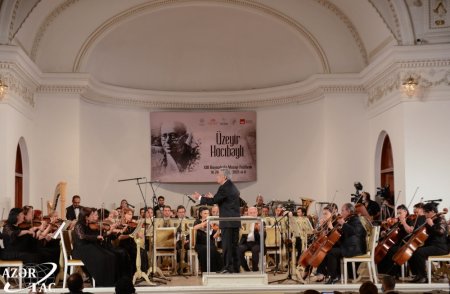 Üzeyir Hacıbəyli XIII Beynəlxalq Musiqi Festivalının təntənəli açılış mərasimi olub