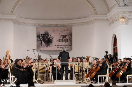 Üzeyir Hacıbəyli XIII Beynəlxalq Musiqi Festivalının təntənəli açılış mərasimi olub