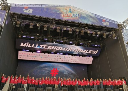 İstanbulda “Texnofest” festivalının açılış mərasimi keçirilib İstanbulda “Texnofest” festivalının açılış mərasimi keçirilib