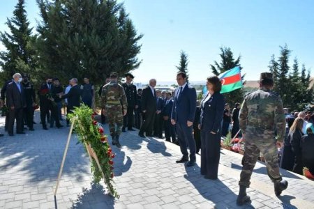 27 Sentyabr - Anım Günü Şamaxı rayonunda da silsilə tədbirlərlə qeyd olunub. 27 Sentyabr - Anım Günü Şamaxı rayonunda da silsilə tədbirlərlə qeyd olunub.