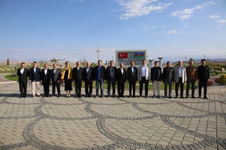 Türkiyənin milli müdafiə nazirinin müavininin rəhbərlik etdiyi nümayəndə heyəti Naxçıvanda işgüzar səfərdə olub