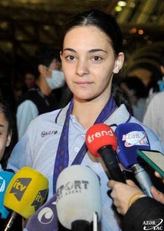 Avropa çempionatında uğurla çıxış edən akrobatika gimnastlarımız Vətənə qayıdıblar Avropa çempionatında uğurla çıxış edən akrobatika gimnastlarımız Vətənə qayıdıblar