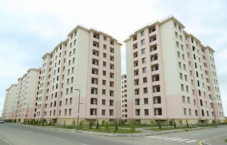 Gözdən əlilliyi olan bir qrup vətəndaşa mənzil təqdim olunub