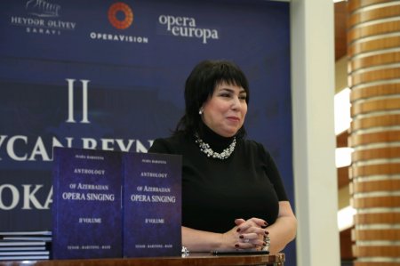 “Azərbaycan opera ifaçılığının antologiyası” kitabının təqdimat mərasimi keçirilib
