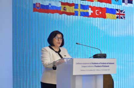 Milli Məclisin sədri Parlament Sədrlərinin Avropa Konfransında çıxış edib