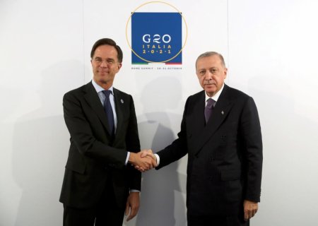 Türkiyə Prezidentinin Romada dövlət və hökumət başçıları ilə görüşləri davam edir