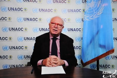 Qlobal Bakı Forumu: Üçüncü paneldə yeni erada sülh, təhlükəsizlik və insan haqlarına dair müzakirələr aparılıb Qlobal Bakı Forumu: Üçüncü paneldə yeni erada sülh, təhlükəsizlik və insan haqlarına dair müzakirələr aparılıb