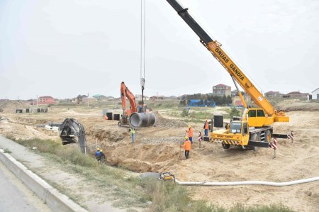 Pirşağı tullantı sutəmizləyici qurğusu istiqamətində daşıyıcı kanalizasiya kollektorlarının tikintisinə başlanılıb