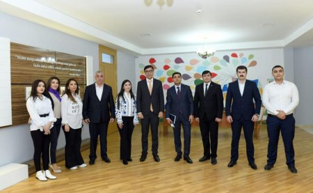 Gənclər evlərinin fəaliyyət istiqamətləri, problem və təklifləri müzakirə olunub