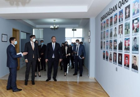 Gənclər evlərinin fəaliyyət istiqamətləri, problem və təklifləri müzakirə olunub