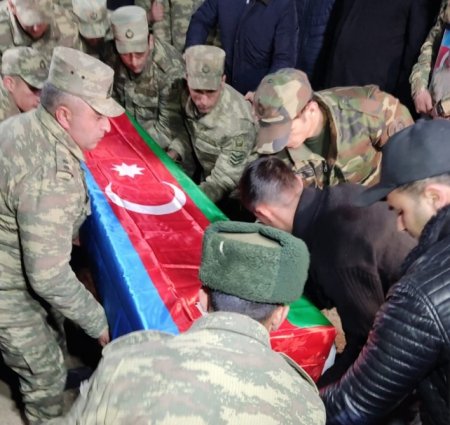 Azərbaycan Ordusunun şəhid olan hərbi qulluqçusu dəfn edilib