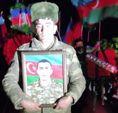 Azərbaycan Ordusunun şəhid olan hərbi qulluqçusu dəfn edilib
