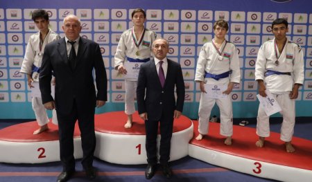 Yeniyetmə cüdoçular arasında federasiya kubokuna yekun vurulub Yeniyetmə cüdoçular arasında federasiya kubokuna yekun vurulub