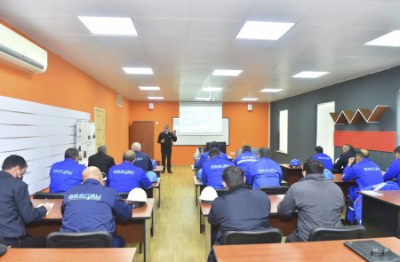Qəza hallarının aradan qaldırılması məqsədilə “Azərsu” işçilərini təlimlərə cəlb edib Qəza hallarının aradan qaldırılması məqsədilə “Azərsu” işçilərini təlimlərə cəlb edib