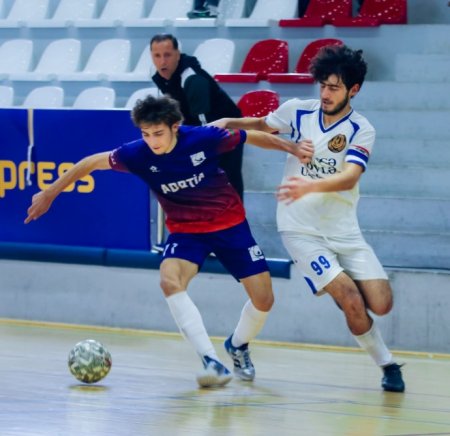 Ali və orta ixtisas təhsili müəssisələrinin tələbələri arasında futzal turnirinin qalibi müəyyənləşib