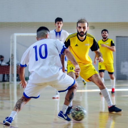 Ali və orta ixtisas təhsili müəssisələrinin tələbələri arasında futzal turnirinin qalibi müəyyənləşib