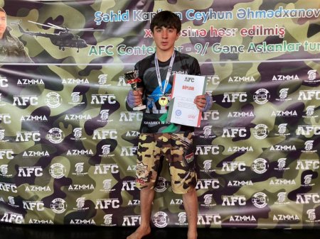 Əli Əliyev MMA üzrə Qran-Pri yarışının qalibi olub