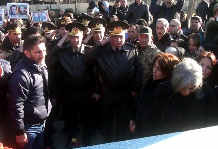 General-mayor Polad Həşimovun xatirəsi yad edilib