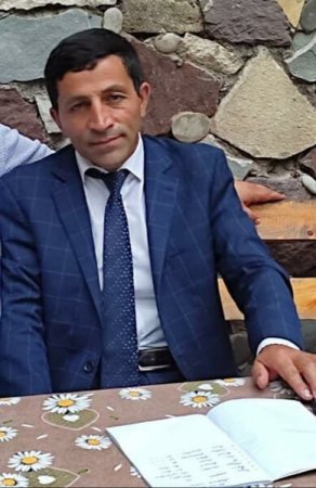 Azərbaycanda məmur intihar etdi - FOTO