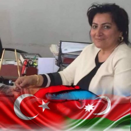 İNSANLARLA DİL TAPAN ŞAİR-JURNALİST - FOTO İNSANLARLA DİL TAPAN ŞAİR-JURNALİST - FOTO