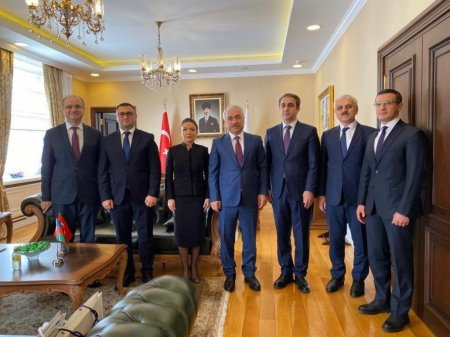 QHT Agentliyinin rəhbərliyi Türkiyənin Daxili İşlər Nazirliyində və digər qurumlarında görüşlər keçirib QHT Agentliyinin rəhbərliyi Türkiyənin Daxili İşlər Nazirliyində və digər qurumlarında görüşlər keçirib