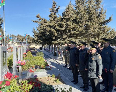 Milli Qəhrəman Mübariz İbrahimovun xatirəsi anılıb Milli Qəhrəman Mübariz İbrahimovun xatirəsi anılıb