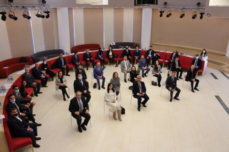 ADA Universitetinin xaricə ezam olunan diplomatlar üçün keçirdiyi silsilə seminarlar başa çatıb