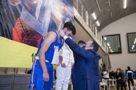 Gənclər arasında boks üzrə Azərbaycan birinciliyi başa çatıb