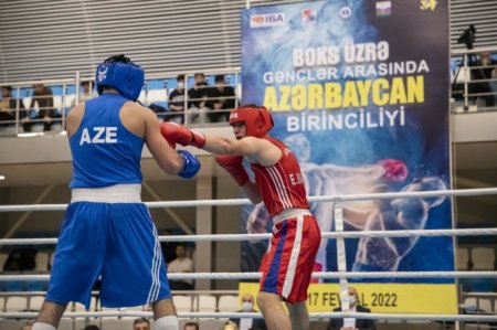 Gənclər arasında boks üzrə Azərbaycan birinciliyi başa çatıb