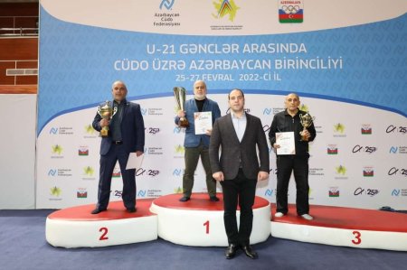 Gənc cüdoçular arasında keçirilən Azərbaycan birinciliyi başa çatıb