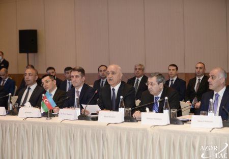 Azərbaycan ilə İran arasında iqtisadi, ticarət və humanitar sahələr üzrə Dövlət Komissiyasının 15-ci iclası keçirilib Azərbaycan ilə İran arasında iqtisadi, ticarət və humanitar sahələr üzrə Dövlət Komissiyasının 15-ci iclası keçirilib