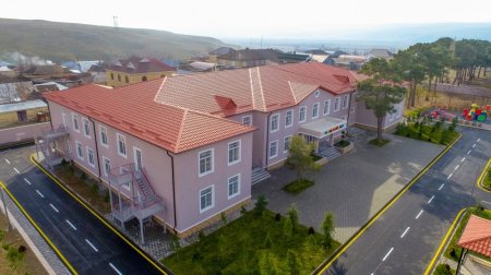 Şamaxı rayonunda körpələr evi-uşaq bağçasının və yeni məktəb binasının açılışı olub
