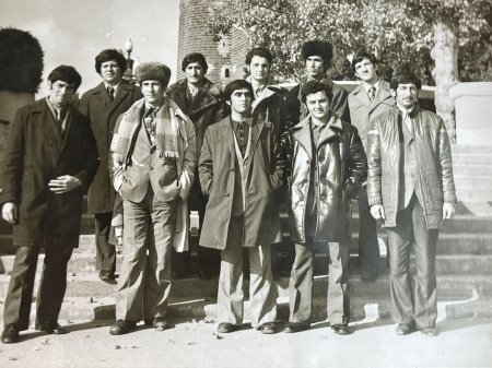 YARADICI İNSAN ÖMRÜNÜN PİLLƏLƏRİ - Daşdəmir ƏJDƏROĞLU YARADICI İNSAN ÖMRÜNÜN PİLLƏLƏRİ - Daşdəmir ƏJDƏROĞLU
