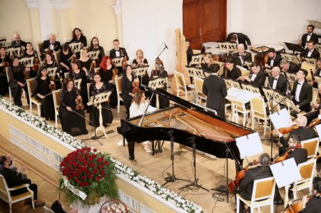 Fikrət Əmirovun 100 illik yubileyinə həsr olunmuş konsert təşkil olunub