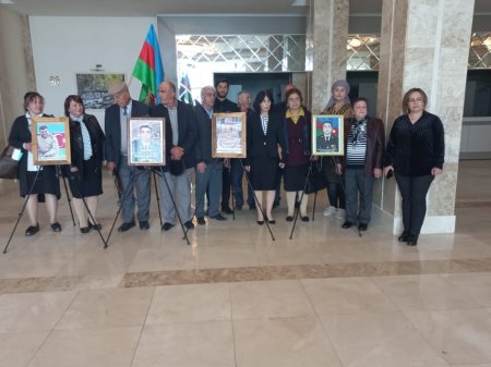 QƏBƏLƏDƏ "Vətəni sevən yaşadar" adlı bir kəndin iki oğlu tədbir keçirdi - FOTOLAR