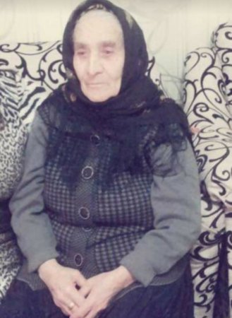 Daha bir ana itirdik, İtirdiklərimizin dərdlərini ürəyimizdə bitirdik Daha bir ana itirdik, İtirdiklərimizin dərdlərini ürəyimizdə bitirdik
