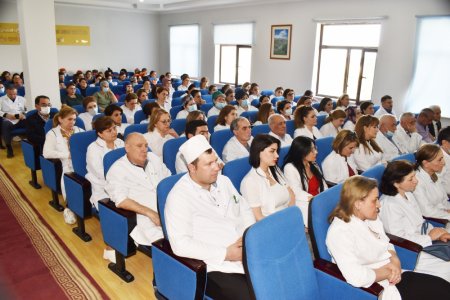 Şirvanda Zərifə Əliyevanın anadan olmasının 99 illiyinə həsr edilmiş elmi-nəzəri konfrans keçirilib