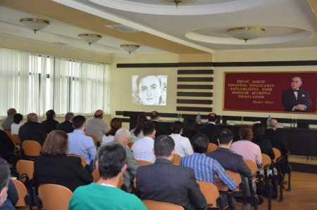 Şamaxıda görkəmli oftalmoloq-alim, akademik Zərifə xanım Əliyevanın anadan olmasının 99-cu ildönümü qeyd edilib Şamaxıda görkəmli oftalmoloq-alim, akademik Zərifə xanım Əliyevanın anadan olmasının 99-cu ildönümü qeyd edilib
